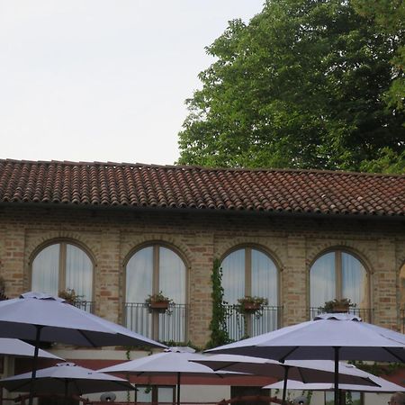 Foresteria Ristorante Conti Roero Monticello d'Alba エクステリア 写真